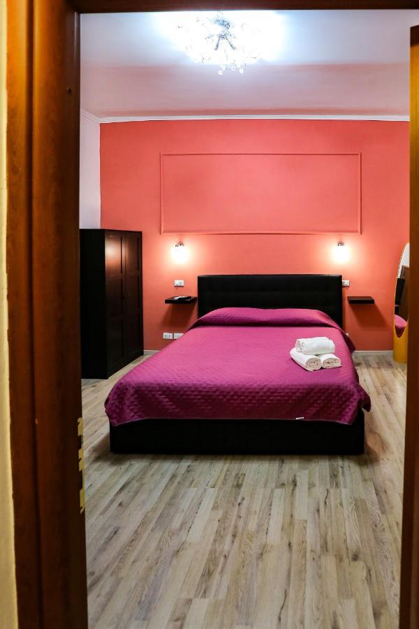Hotel Lydka Domus Roma Exterior foto