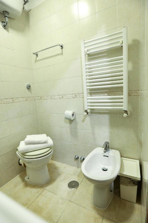 Hotel Lydka Domus Roma Exterior foto